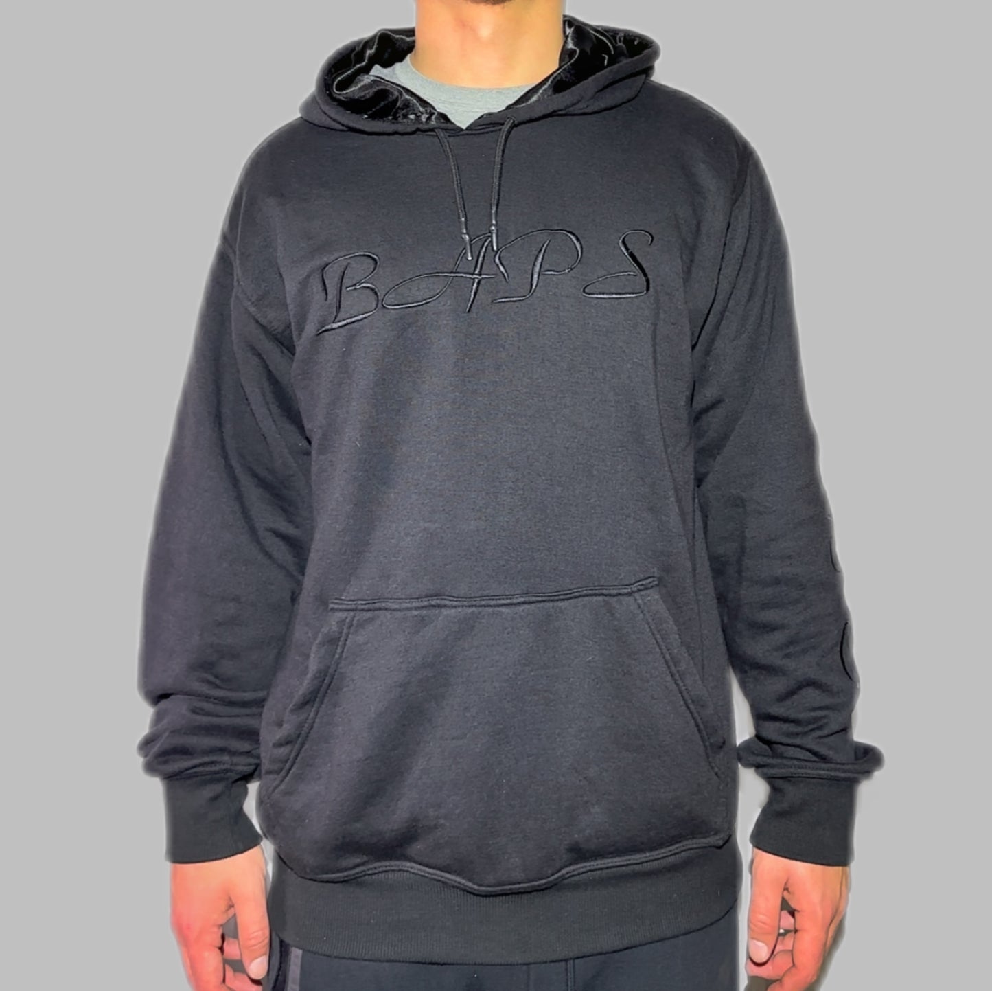 The Hooded Sweatshirt ‘Black’