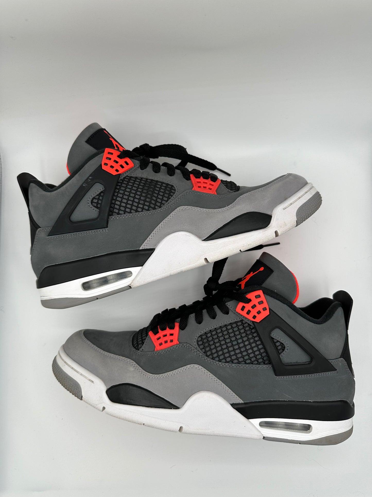 Jordan 4 'Infrared'