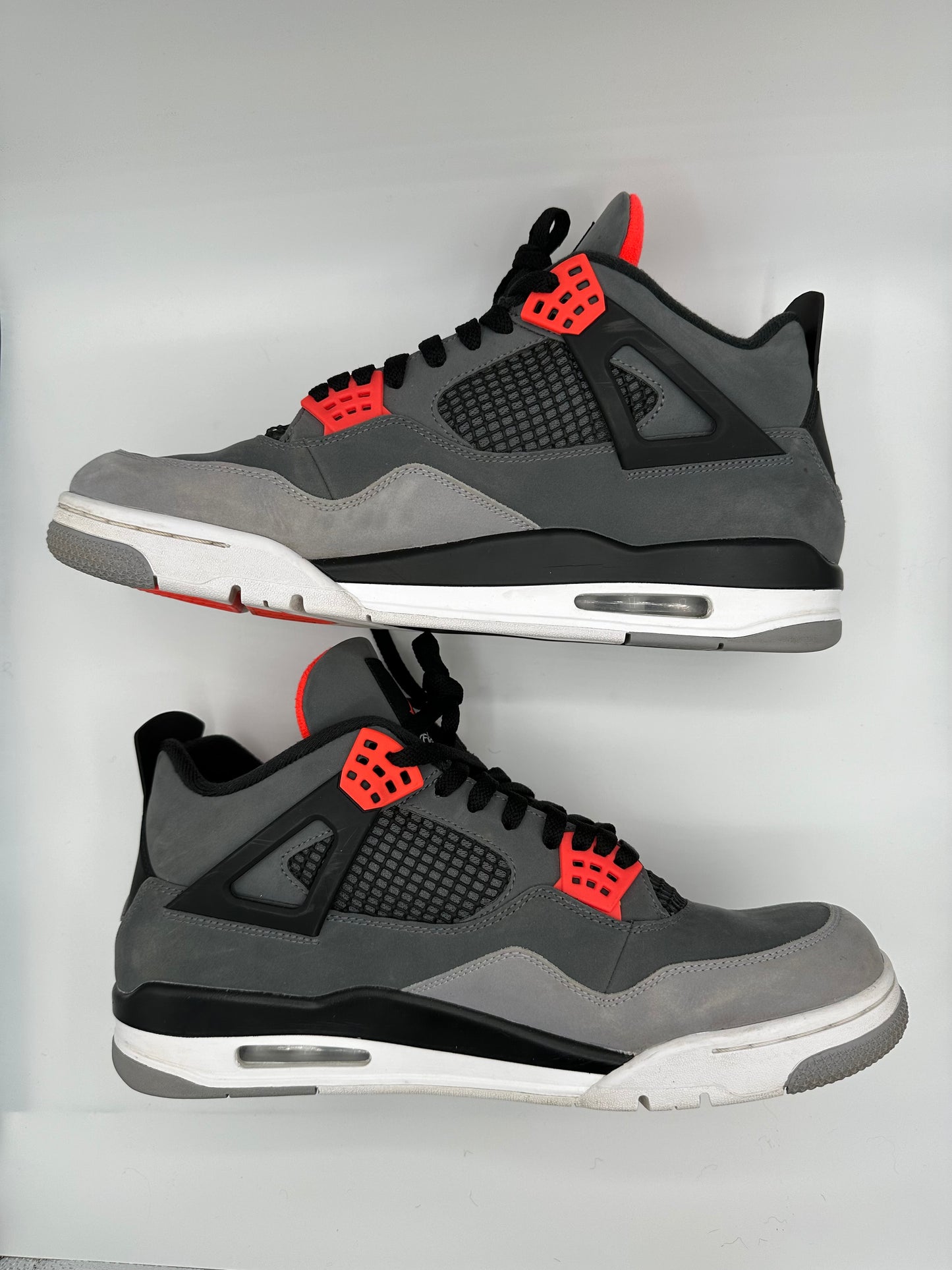 Jordan 4 'Infrared'