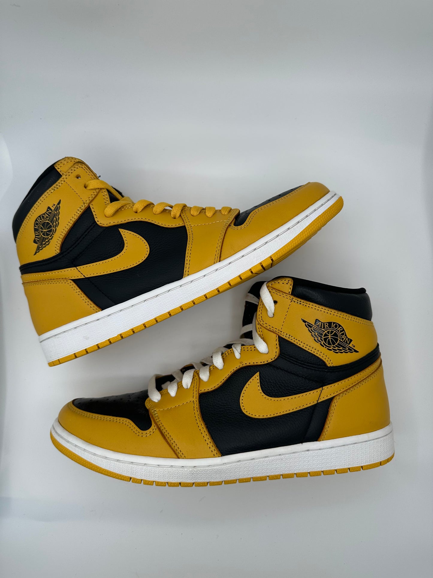 Jordan 1 High OG 'Pollen